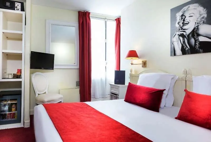 Aston Hotel